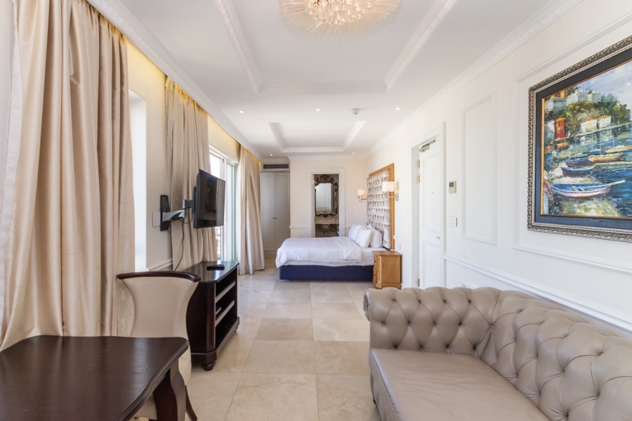 To Let 1 Bedroom Property for Rent in Three Anchor Bay Western Cape